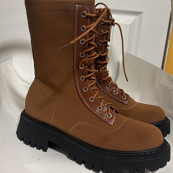 Ribbed Knit Ankle Combat Boots - Picture 5 of 8